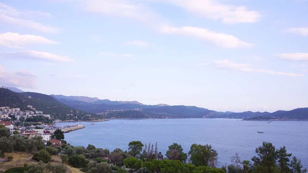 凤凰古城攻略旅游攻略自由行(凤凰古城避峰攻略)